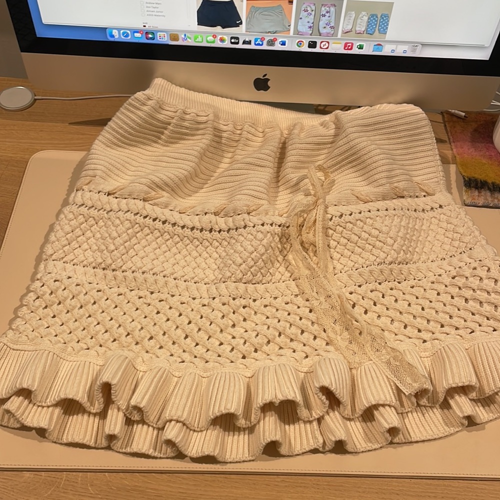 Red Valentino, extra large sleeveless net, peplum knee length dress - Picture 7 of 9